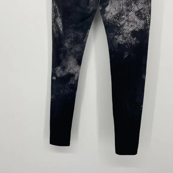 Alo Yoga Black Smoke Airbrush print leggings Med - Picture 8 of 14
